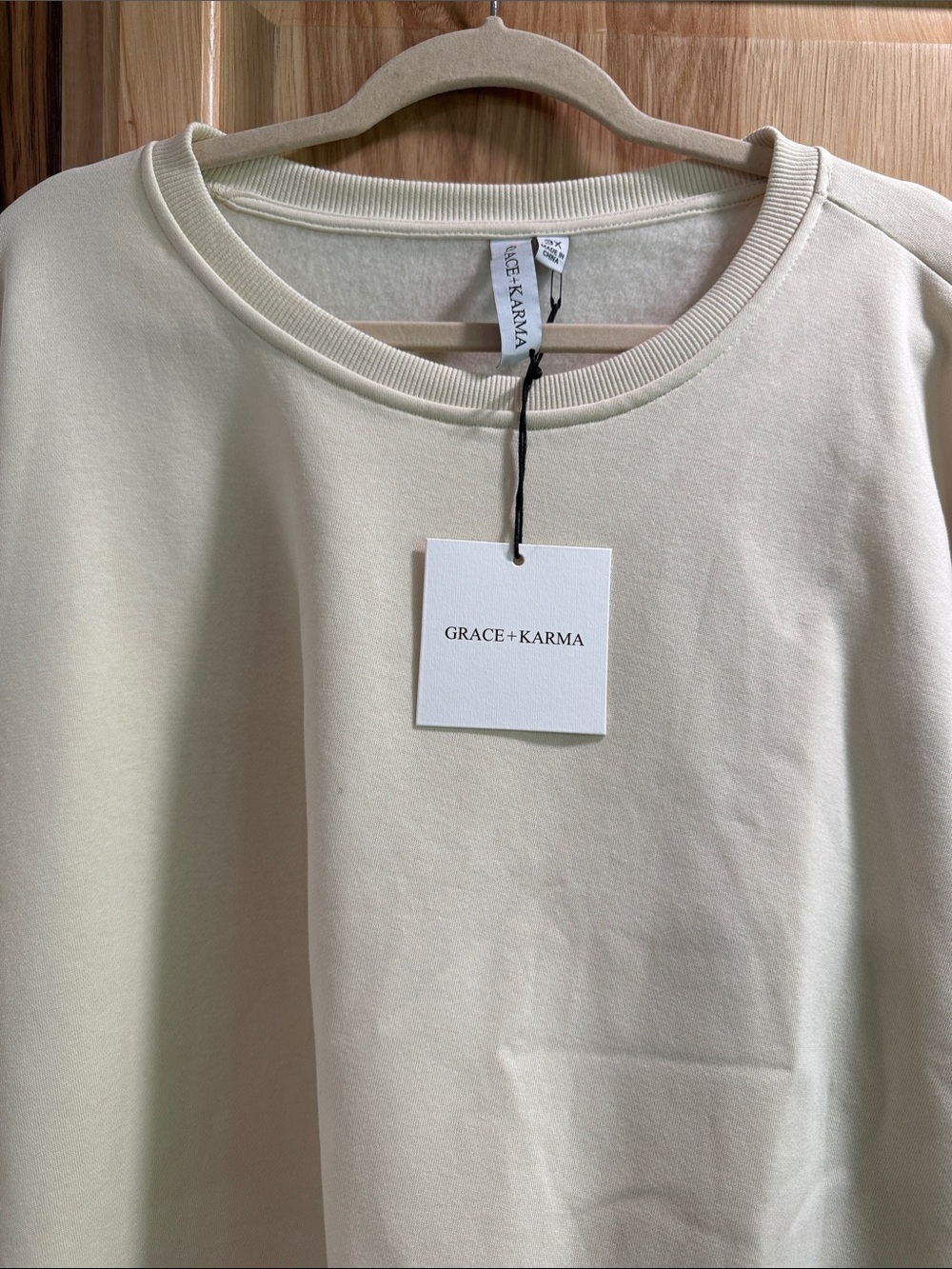 New! Grace + Karma 3X Cream Rose-Applique Sleeve Cozy Romantic Sweatshirt - Picture 3 of 11